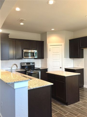 1036 W Sierra Vista Court, Midlothian, TX 76065