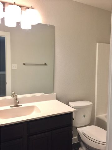 1036 W Sierra Vista Court, Midlothian, TX 76065