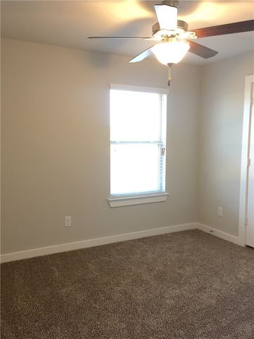 1036 W Sierra Vista Court, Midlothian, TX 76065