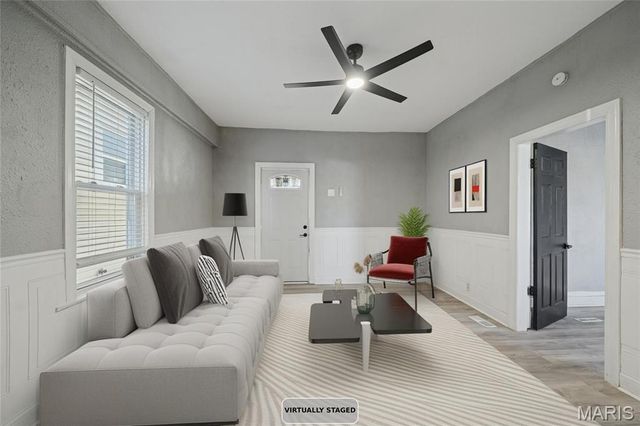 6619 Etzel Avenue, University City, MO 63130