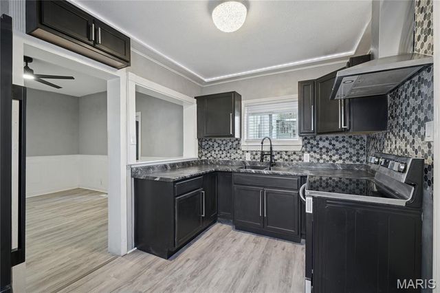 6619 Etzel Avenue, University City, MO 63130