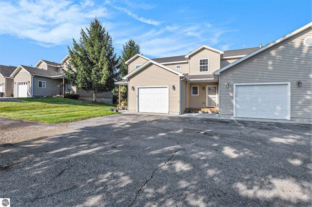 1801 Saint Joseph Street, Traverse City, MI 49686