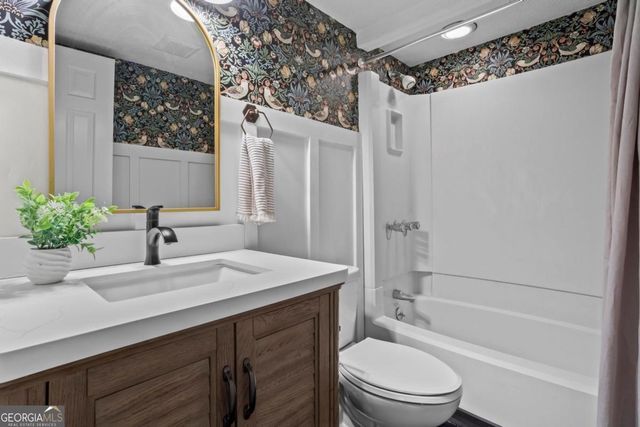 682 Highland Court, Marietta, GA 30068