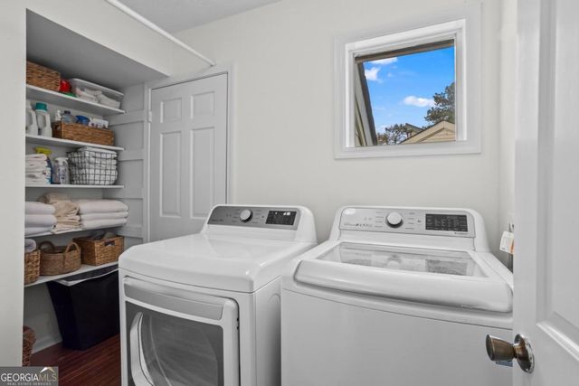 682 Highland Court, Marietta, GA 30068