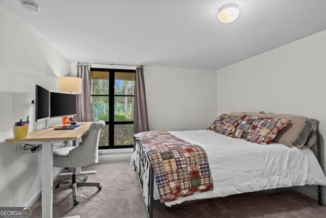 682 Highland Court, Marietta, GA 30068