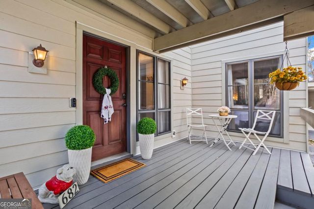 682 Highland Court, Marietta, GA 30068