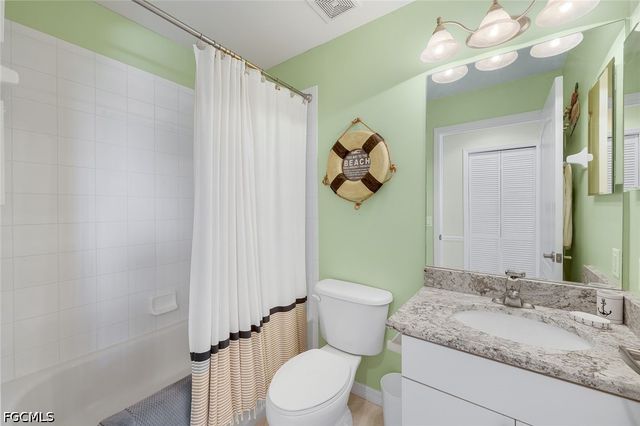 16615 Lake Circle DR 438, Fort Myers, FL 33908