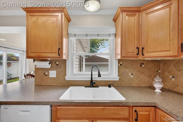 20819 Revere Street, Saint Clair Shores, MI 48080