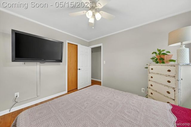 20819 Revere Street, Saint Clair Shores, MI 48080