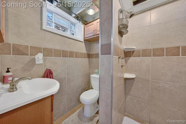 20819 Revere Street, Saint Clair Shores, MI 48080