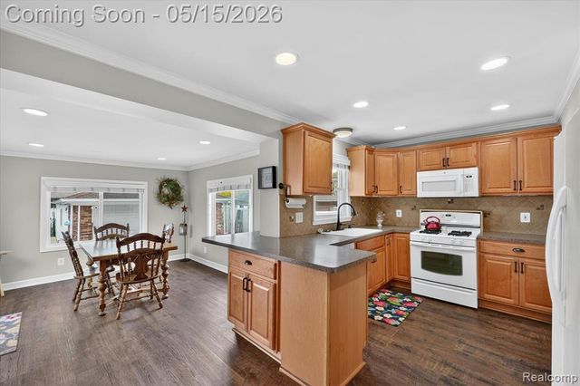 20819 Revere Street, Saint Clair Shores, MI 48080