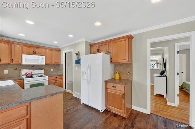 20819 Revere Street, Saint Clair Shores, MI 48080