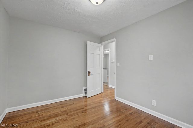 144 Roosevelt Avenue, Elyria, OH 44035