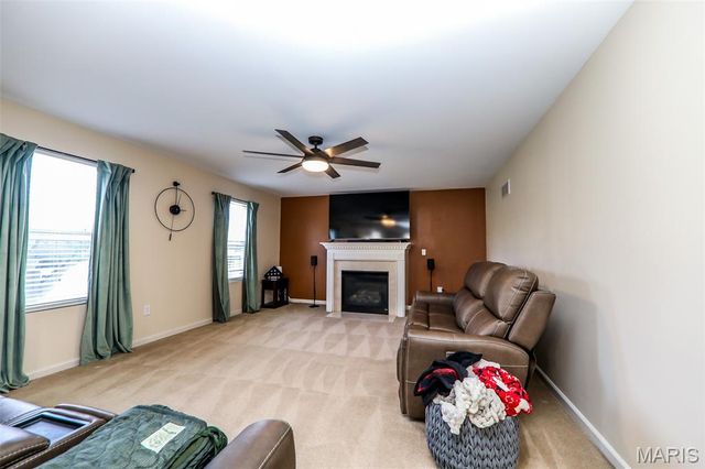 1701 Shade Tree Court, Belleville, IL 62226