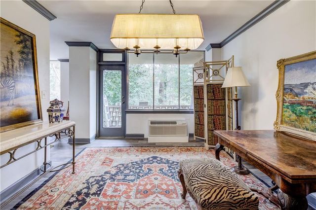 2637 Peachtree NE Road 111, Atlanta, GA 30305