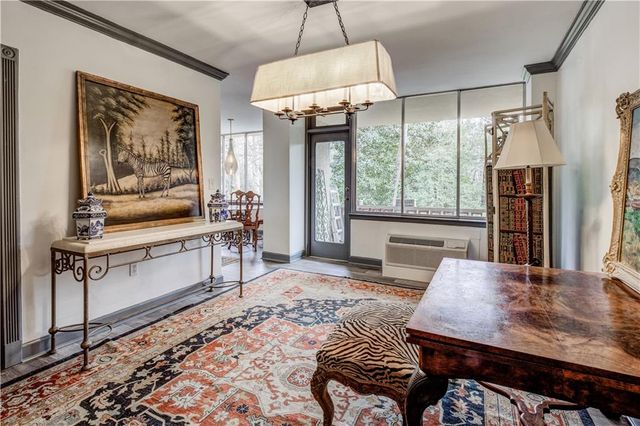 2637 Peachtree NE Road 111, Atlanta, GA 30305