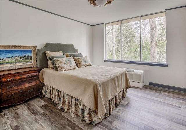 2637 Peachtree NE Road 111, Atlanta, GA 30305