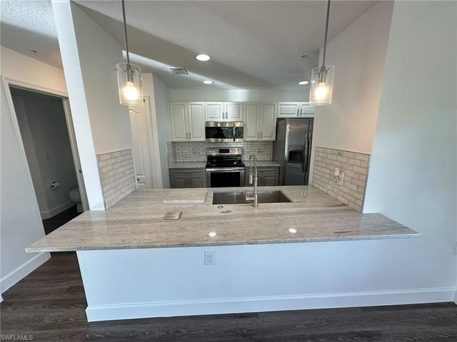 9419 Ivy Brook RUN 1210, Fort Myers, FL 33913