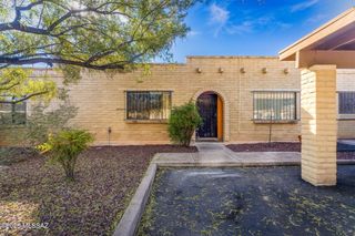2825 W Jennie Lane, Tucson, AZ 85713