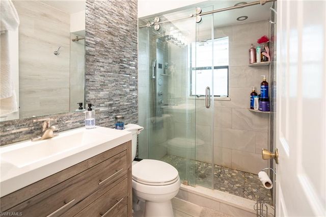 4636 25th AVE SW, Naples, FL 34116