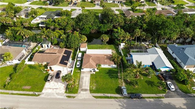4636 25th AVE SW, Naples, FL 34116