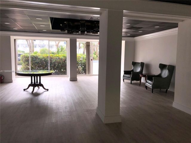 1865 79th St Cswy 4I, North Bay Village, FL 33141