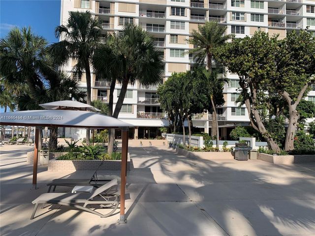 1865 79th St Cswy 4I, North Bay Village, FL 33141