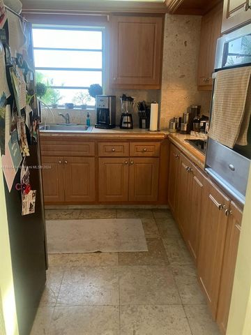 1865 79th St Cswy 4I, North Bay Village, FL 33141