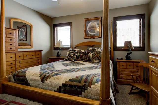 3810 IRVING STREET, Marinette, WI 54143