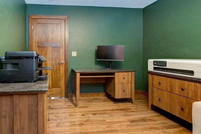 3810 IRVING STREET, Marinette, WI 54143