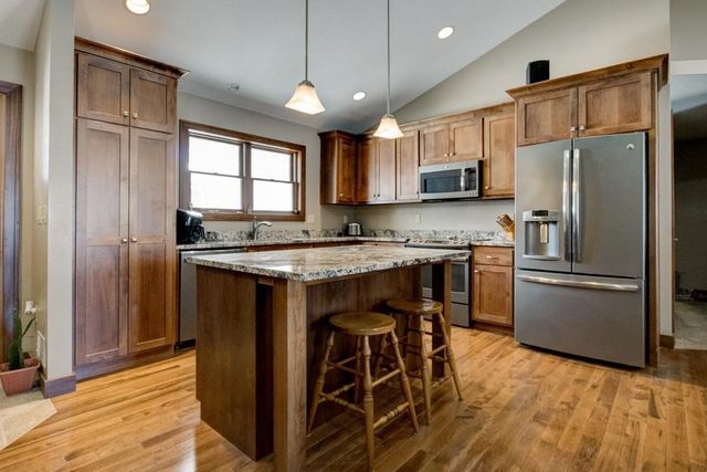 3810 IRVING STREET, Marinette, WI 54143