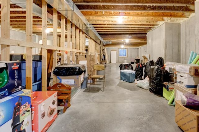 3810 IRVING STREET, Marinette, WI 54143