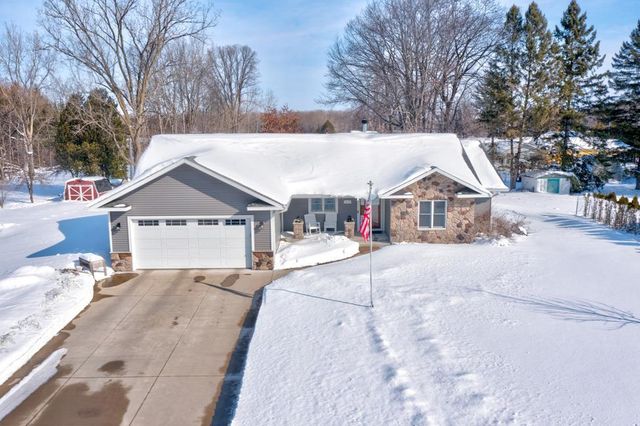 3810 IRVING STREET, Marinette, WI 54143