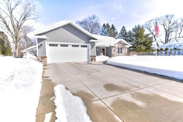 3810 IRVING STREET, Marinette, WI 54143