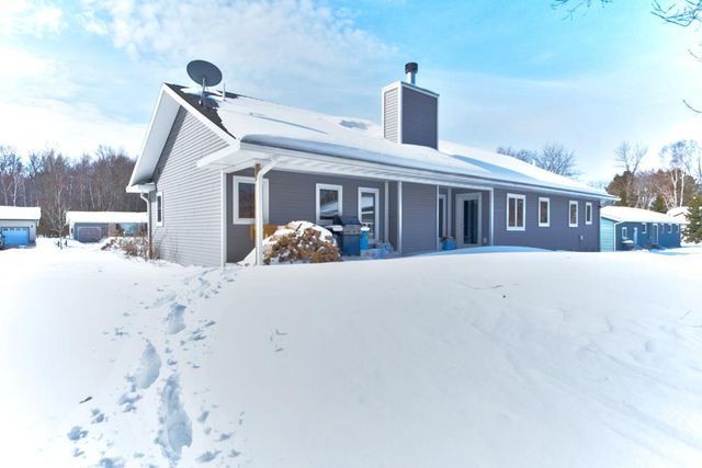 3810 IRVING STREET, Marinette, WI 54143