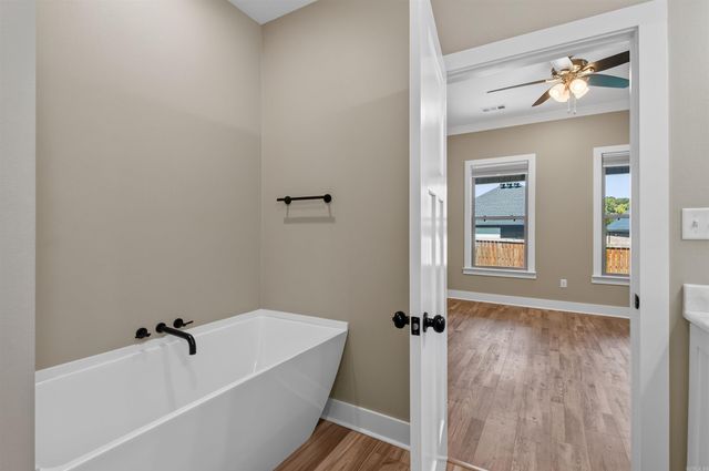 347 Fletcher Loop, Little Rock, AR 72223