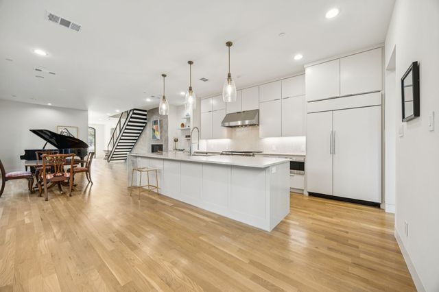 3672 Asbury Street, University Park, TX 75205