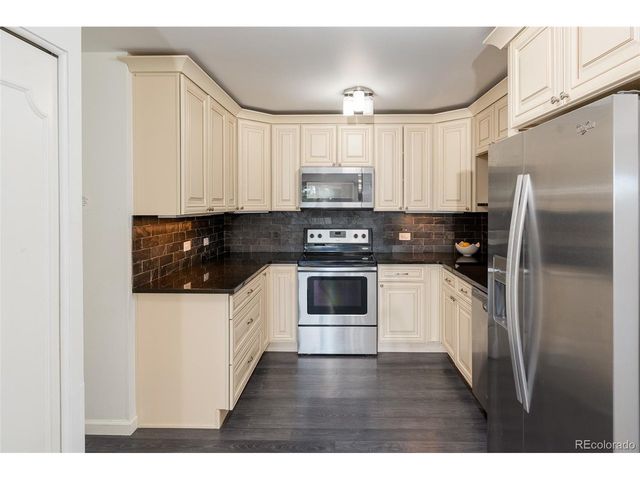 650 S Alton Way 10C, Denver, CO 80247