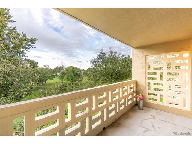 650 S Alton Way 10C, Denver, CO 80247