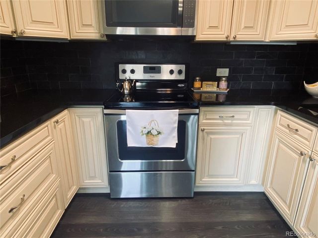 650 S Alton Way 10C, Denver, CO 80247