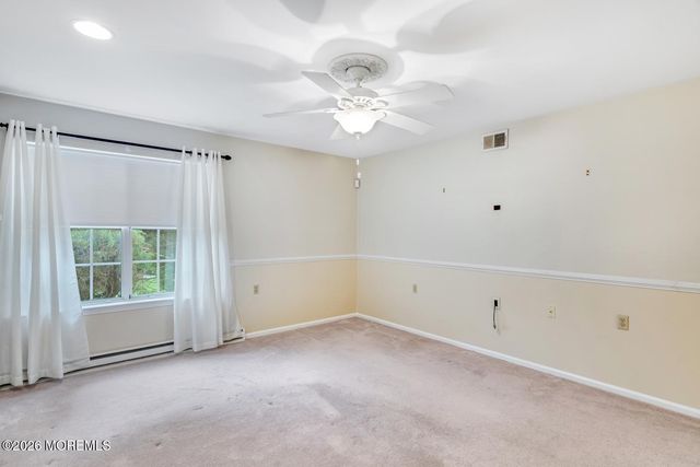 13 Turnbridge Row, Manchester, NJ 08759