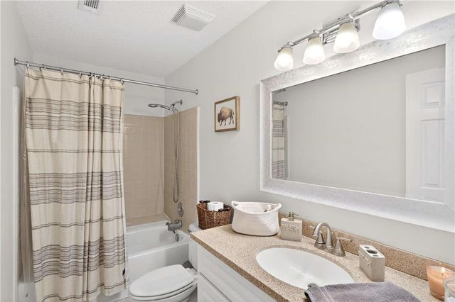 5386 Olde Mill NE Drive, Woodstock, GA 30188