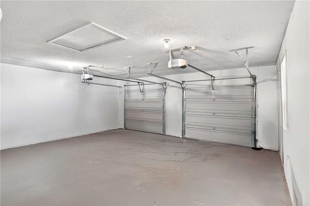 5386 Olde Mill NE Drive, Woodstock, GA 30188