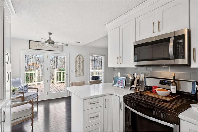 5386 Olde Mill NE Drive, Woodstock, GA 30188