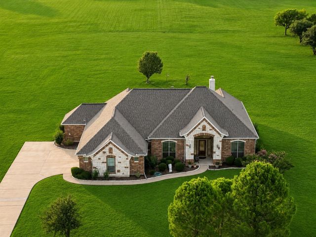 760 Hidden Pass, Royse City, TX 75189