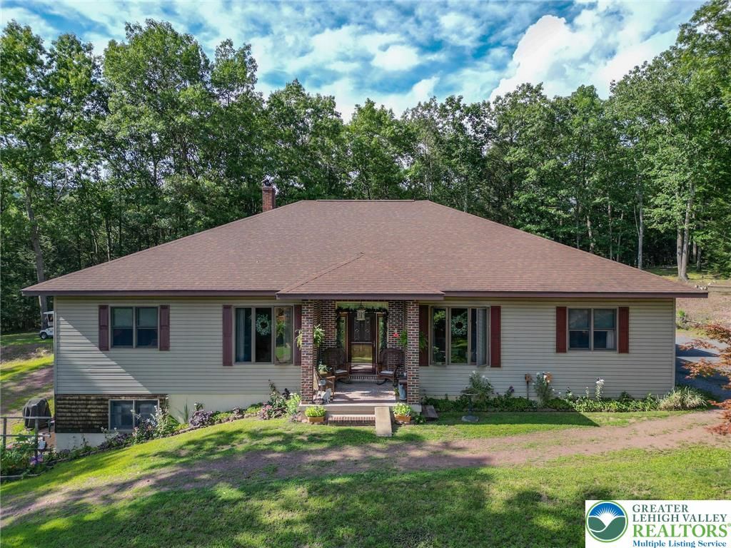 2950 Long Run Road, Franklin Twp, PA 18235