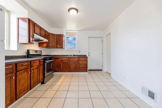 12758 Wood Street, Blue Island, IL 60406