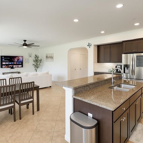 8491 Pinehollow Cir, Discovery Bay, CA 94505