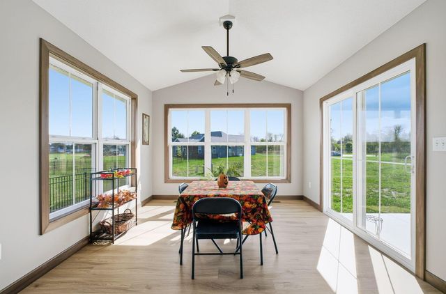 557 Cannondale Avenue, Johnstown, OH 43031