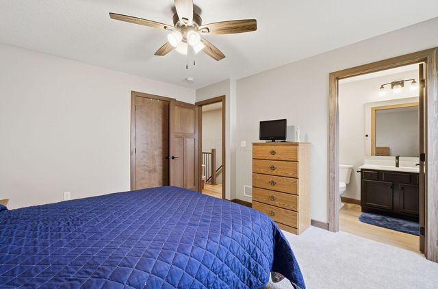 557 Cannondale Avenue, Johnstown, OH 43031